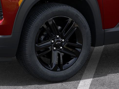 New 2026 Chevrolet TrailBlazer LT w/ Midnight Edition FWD image 11