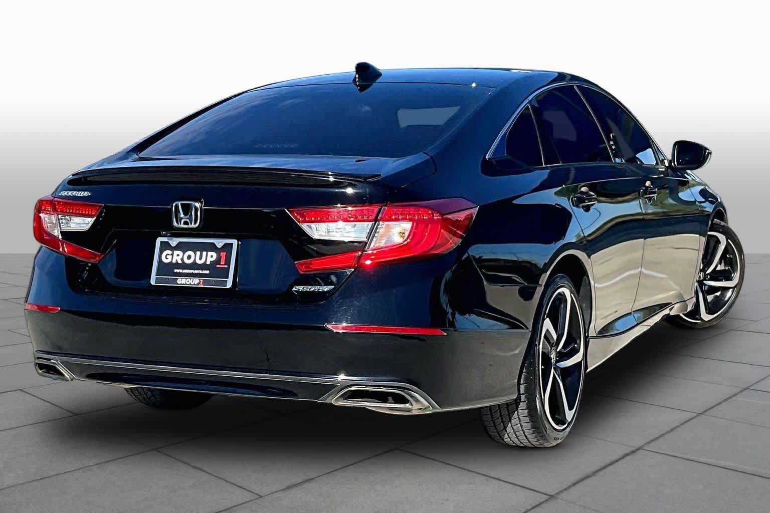 Used 2022 Honda Accord Sport image 13