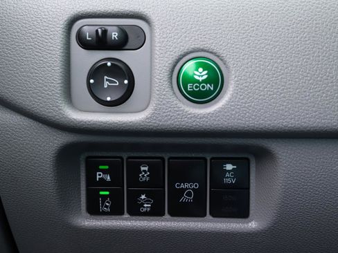 Used 2017 Honda Ridgeline RTL-E image 42