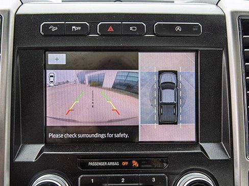 Used 2020 Ford F150 Platinum w/ Equipment Group 701A Luxury image 13