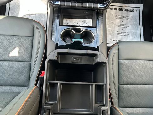 New 2026 GMC Yukon XL AT4 w/ LPO, Floor Liner Package AWD/4WD image 14