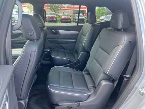 New 2026 Buick Enclave Sport Touring w/ Power Package FWD image 12