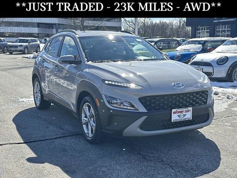 Used 2023 Hyundai Kona SEL w/ Convenience Package image 4