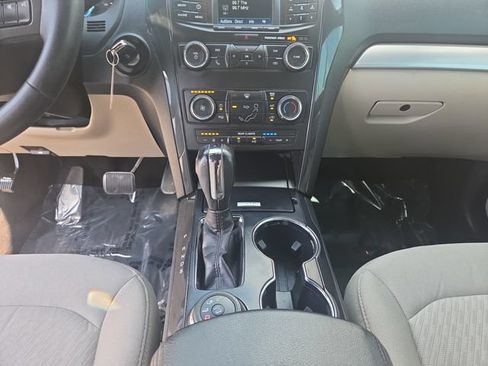Used 2019 Ford Explorer 4WD image 11