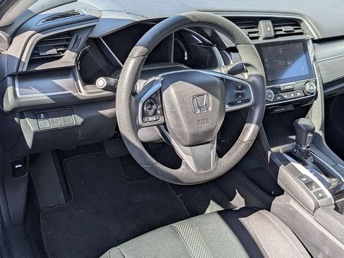 Used 2018 Honda Civic EX image 4