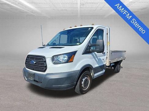 Used 2018 Ford Transit 250 138 RWD image 4