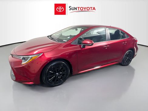 Used 2022 Toyota Corolla LE FWD image 9