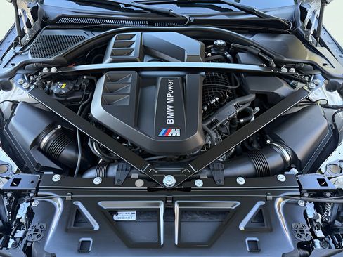 Used 2021 BMW M4 Coupe w/ Executive Package RWD image 30