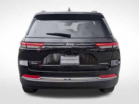 Certified 2025 Jeep Grand Cherokee Laredo X w/ Luxury Tech Group I image 4