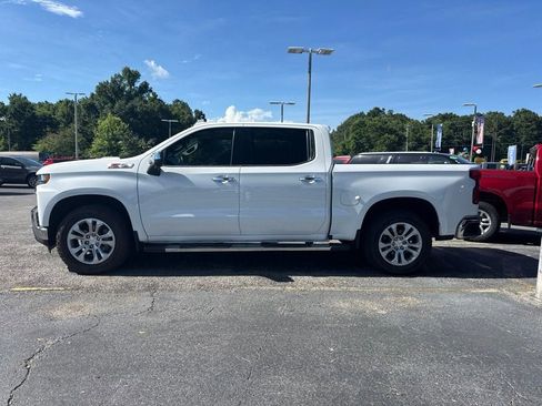 Used 2021 Chevrolet Silverado 1500 LTZ AWD/4WD image 2