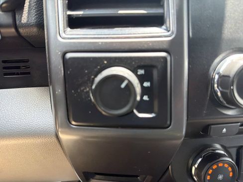 Used 2018 Ford F150 XLT AWD/4WD image 26
