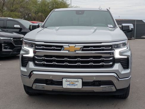 Used 2022 Chevrolet Silverado 1500 LTZ w/ LTZ Convenience Package II image 8