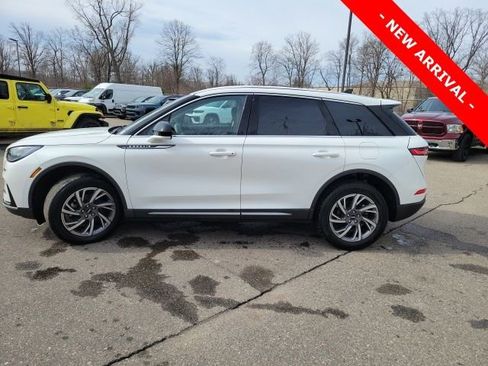 Used 2023 Lincoln Corsair FWD image 6