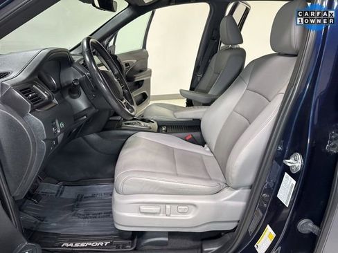 Used 2023 Honda Passport EX-L image 12