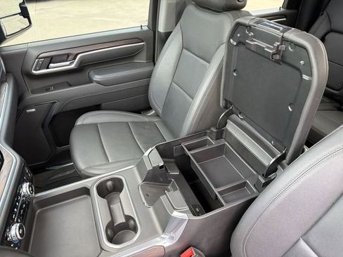 Certified 2025 GMC Sierra 2500 SLT w/ SLT Premium Package image 23