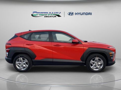 New 2026 Hyundai Kona SE FWD image 9