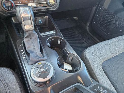 Certified 2025 Ford Bronco Big Bend AWD/4WD image 16