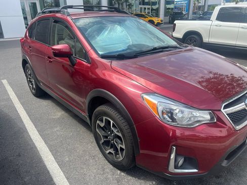 Used 2016 Subaru Crosstrek 2.0i Premium w/ Popular Package #2 AWD/4WD image 4