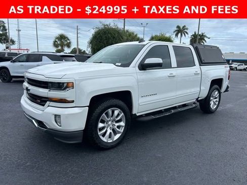 Used 2018 Chevrolet Silverado 1500 LT w/ All Star Edition AWD/4WD image 3