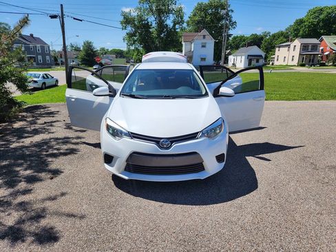 Used 2015 Toyota Corolla LE FWD image 20