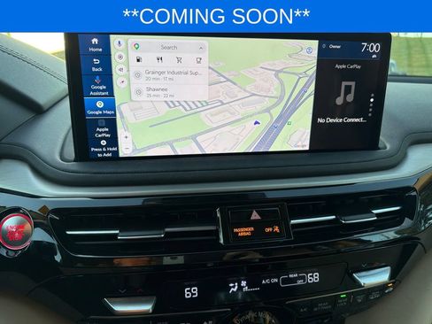 Used 2025 Acura MDX w/ Technology Package AWD/4WD image 16