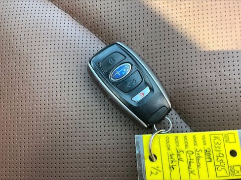 Used 2019 Subaru Outback 3.6R Touring AWD/4WD image 14
