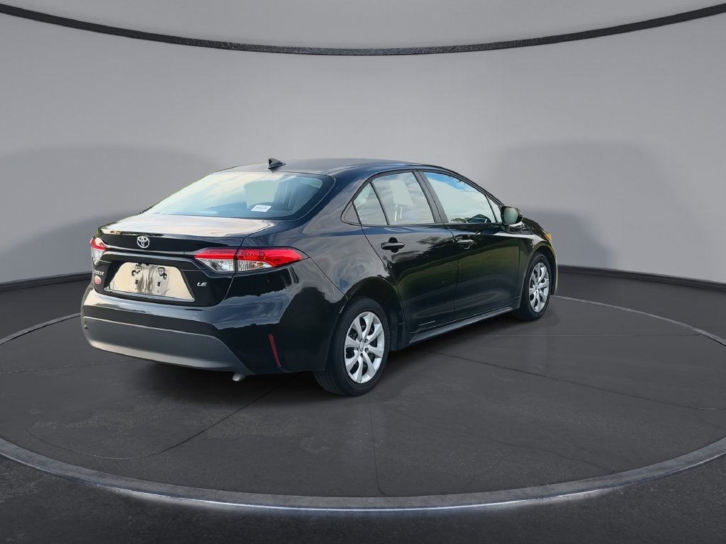 Used 2023 Toyota Corolla LE FWD image 8