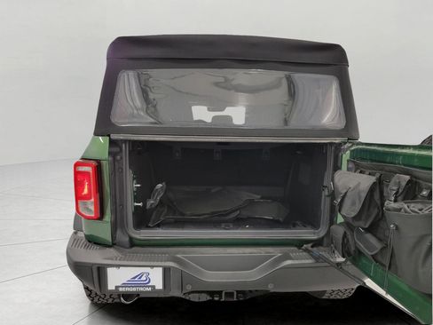 Used 2023 Ford Bronco Black Diamond AWD/4WD image 16