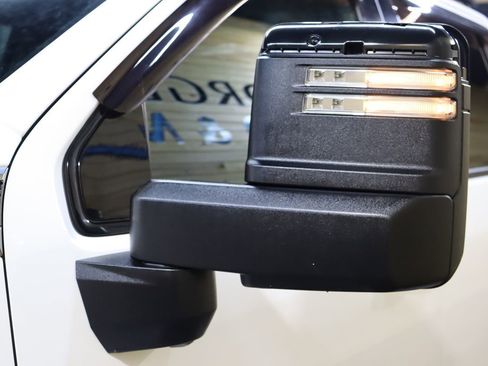 Used 2020 GMC Sierra 2500 AT4 w/ AT4 Premium Package image 23