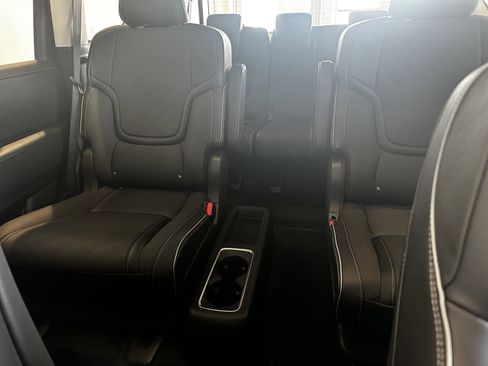 New 2026 INFINITI QX80 Luxe w/ Cargo Package image 14