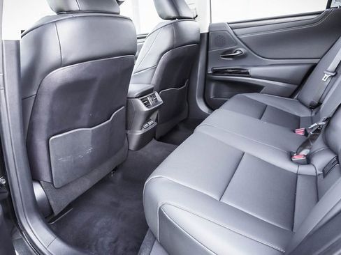 Certified 2024 Lexus ES 350 w/ Premium Package image 21