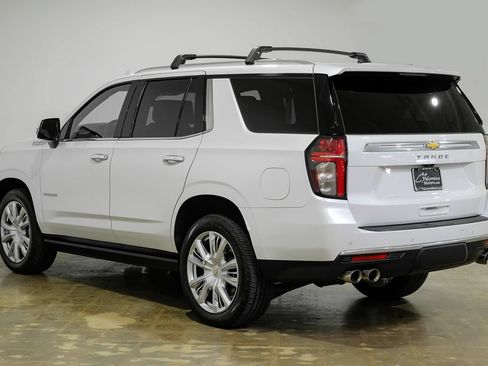 Used 2021 Chevrolet Tahoe High Country w/ Premium Package RWD image 10