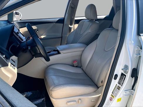 Used 2015 Toyota Venza XLE FWD image 7