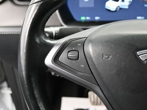 Used 2021 Tesla Model X Performance image 18
