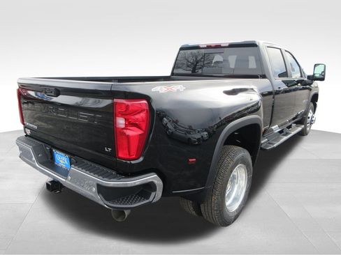New 2026 Chevrolet Silverado 3500 LT w/ All Star Edition AWD/4WD image 6