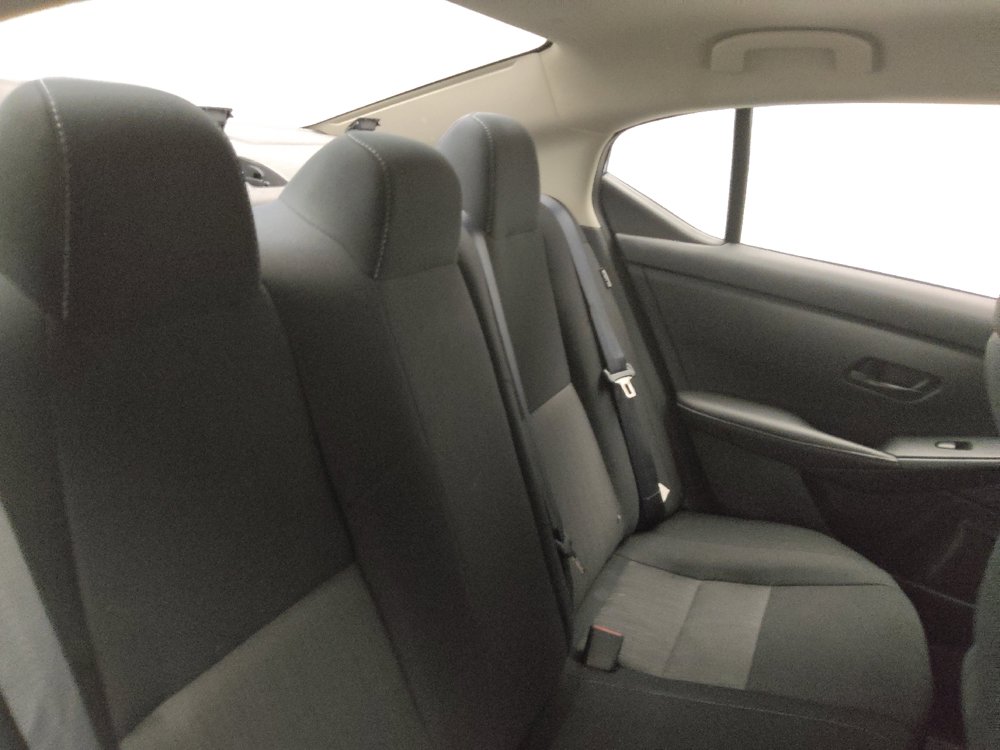 Used 2025 Nissan Sentra SV FWD image 19