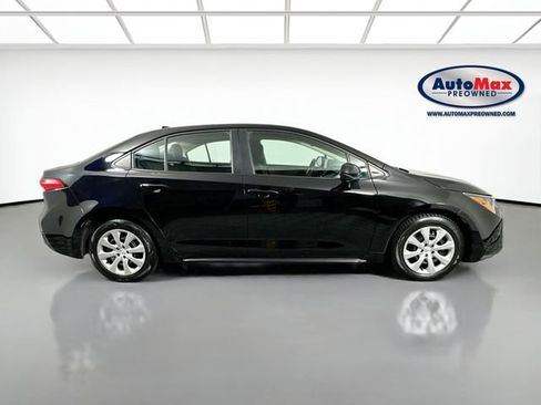 Used 2024 Toyota Corolla LE FWD image 9