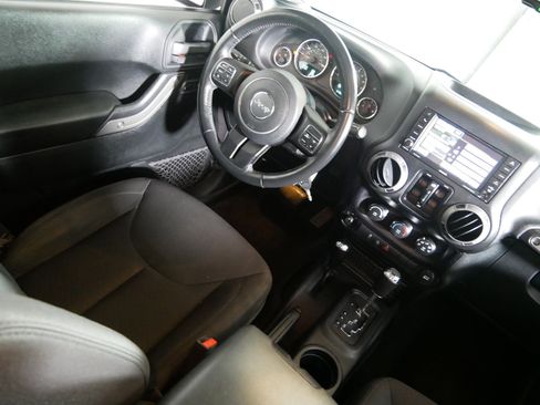 Used 2016 Jeep Wrangler Unlimited Sport w/ Quick Order Package 24S image 9