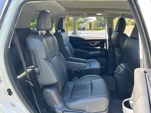 Used 2023 Subaru Ascent Touring AWD/4WD image 52