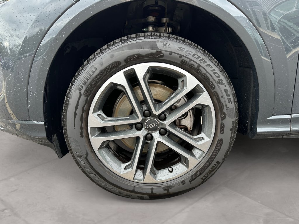 Certified 2025 Audi Q5 Premium w/ Premium Plus AWD/4WD image 14
