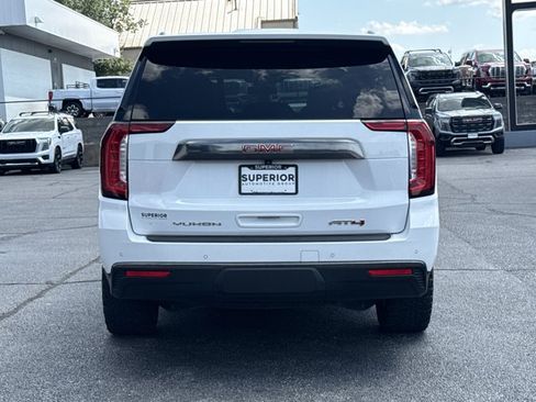 Used 2023 GMC Yukon AT4 w/ AT4 Premium Plus Package AWD/4WD image 4