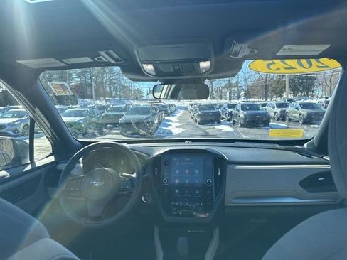 Used 2025 Subaru Forester Premium image 15