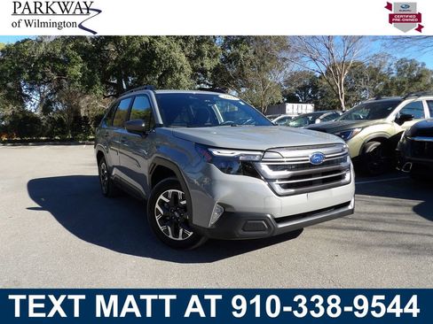 Used 2025 Subaru Forester Premium w/ Convenience Package #1 image 1