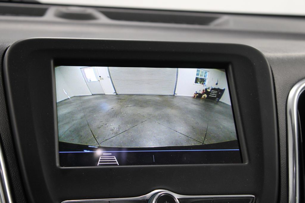 Used 2019 Chevrolet Equinox LT w/ LPO, Cargo Package FWD image 38