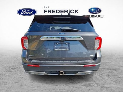 Used 2020 Ford Explorer XLT w/ Equipment Group 202A AWD/4WD image 5