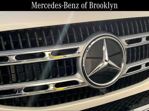 Used 2025 Mercedes-Benz GLE 350 4MATIC image 30