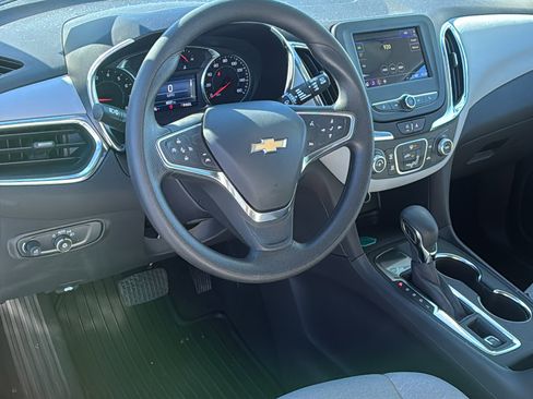 Used 2024 Chevrolet Equinox LS w/ LS Convenience Package image 20