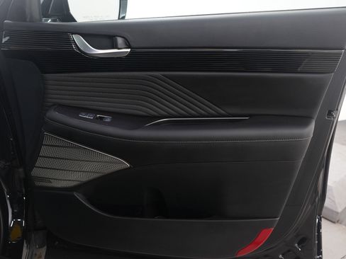 Used 2025 Hyundai Palisade Calligraphy image 14