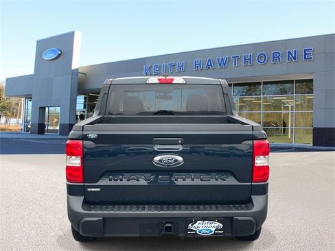 Certified 2022 Ford Maverick XLT w/ XLT Luxury Package image 6