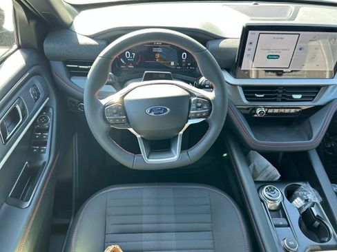 New 2026 Ford Explorer ST-Line w/ ST-Line Street Pack RWD image 14